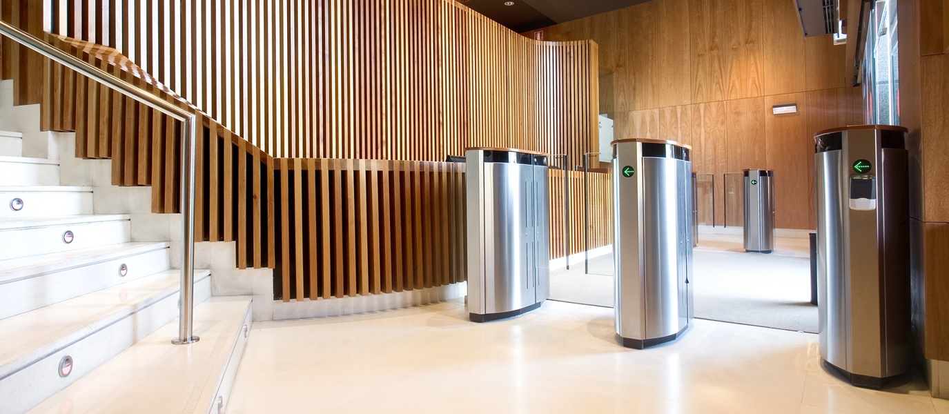 paneles ocultables controles de acceso manusa puertas automaticas access control automatic