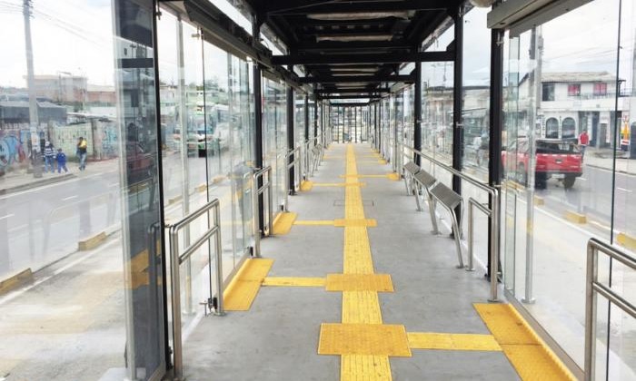 puertas automaticas seguridad autobuses darsena manusa