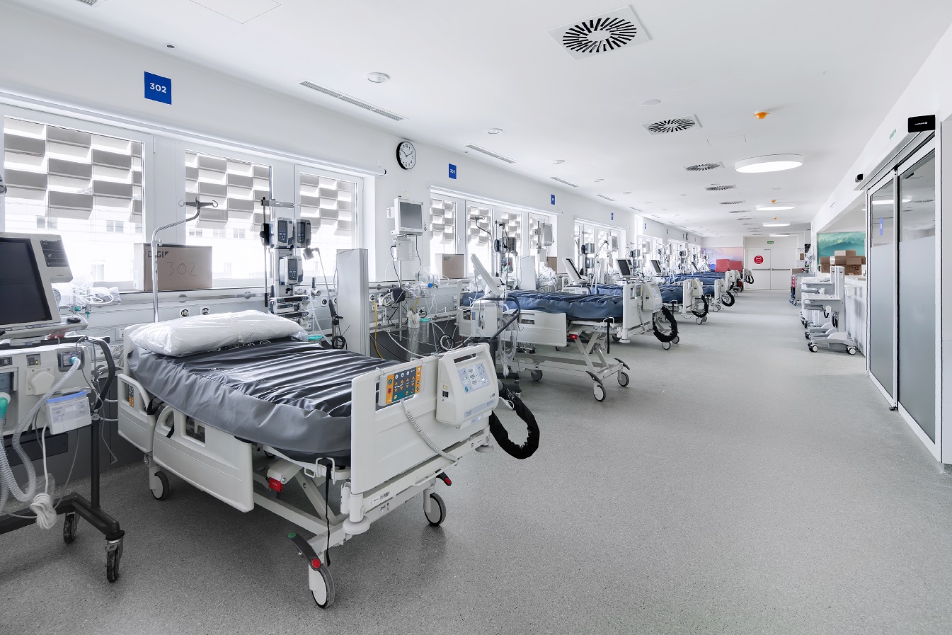 manusa hospital puertas automaticas automatic doors sanitary barcelona