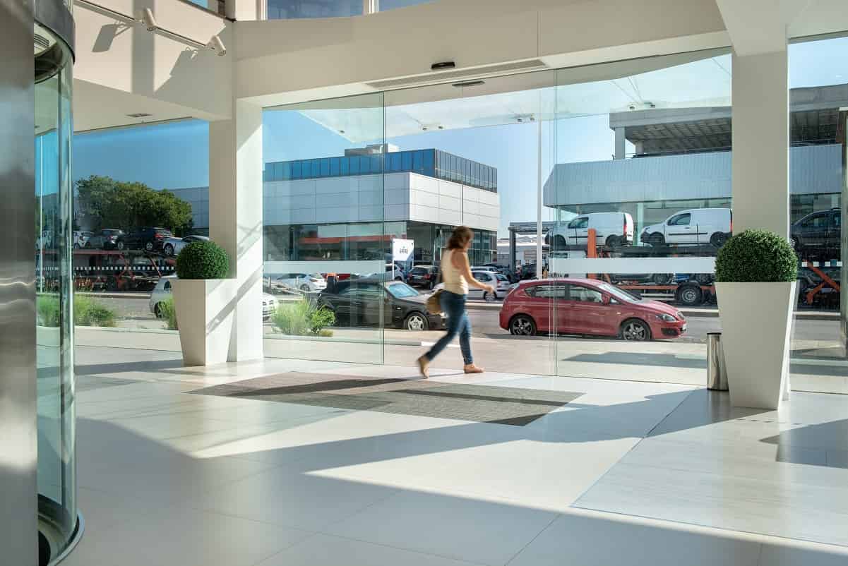 como elegir una puerta automatica manusa choose automatic door